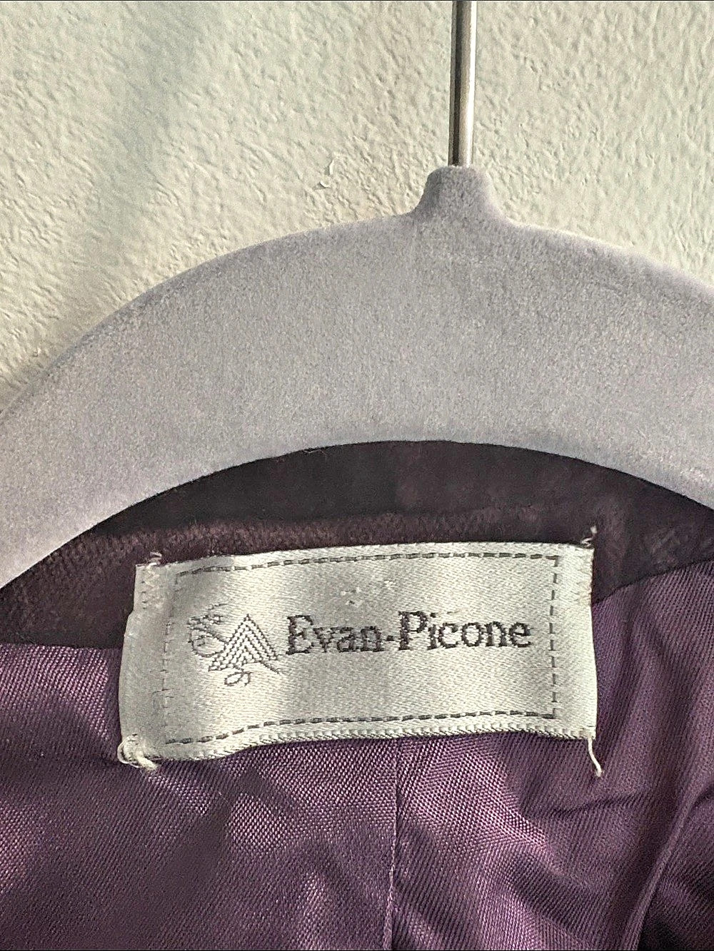 Evan-Picone Women's Textured Blazer and skirt suit Purple Size 16